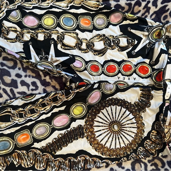 AREA
Gemstone Chain-Print Biker Shorts - Picture 2 of 4